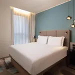 ホテル By Marriott Linate