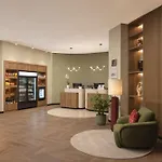 By Marriott Linate ミラノ