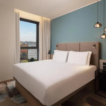 호텔 By Marriott Linate